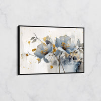 Tableau Fleurs Bleues et Feuilles Dorées – Art Floral Contemporain